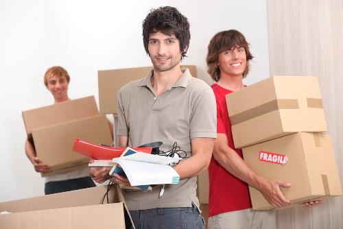 Customer raising a complaint about a removals service