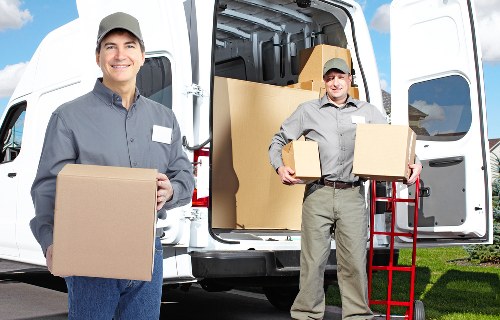 Organized moving process for homes and offices in Docklands